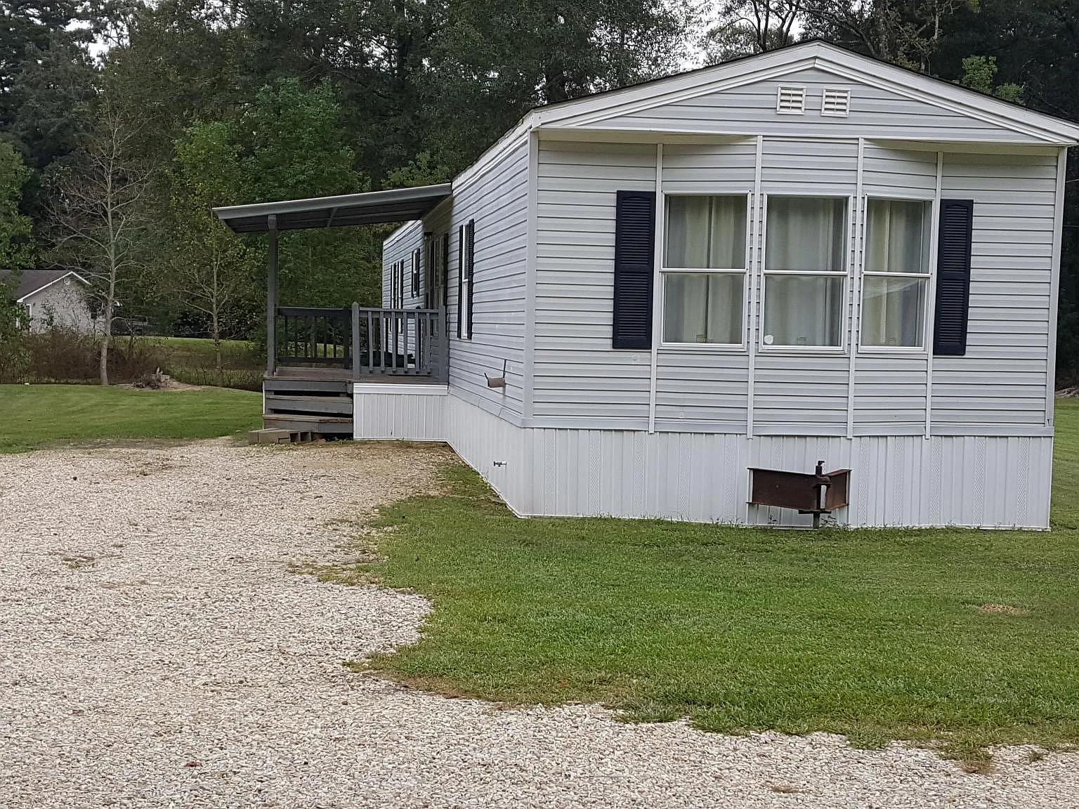 3 bed, 1280 sqft, $1,200 — Photo 2
