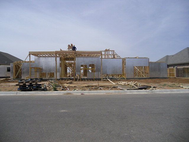2nd image of 2117 Blackwood Dr