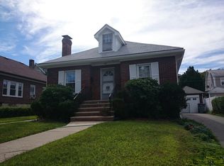 124 Russett Rd, West Roxbury, MA 02132