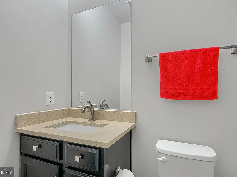 7142 Starmount Way — Photo 58