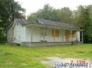 600 1st St, Greenville, NC 27858