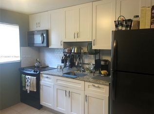 839 NW 14th Way #B, Fort Lauderdale, FL 33311
