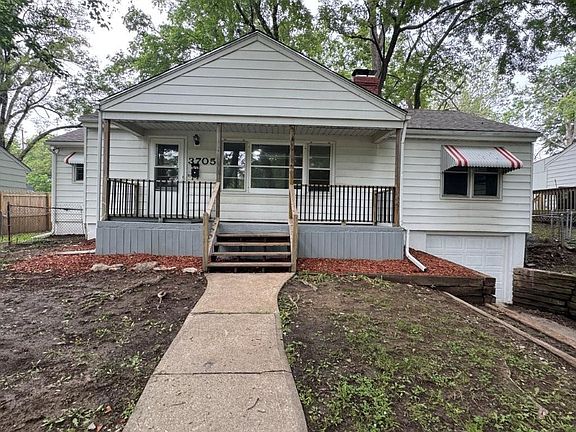 3rd image of 3705 S Norwood Ave