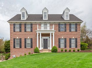 221 Greenwood Dr, Wexford, PA 15090