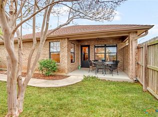 124 Gardenridge Dr, Seguin, TX 78155