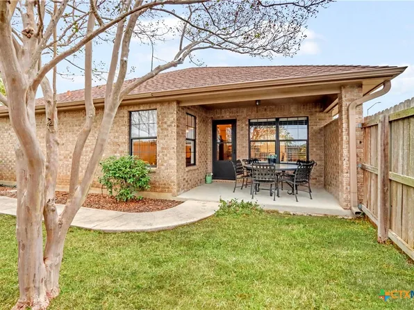 124 Gardenridge Dr, Seguin, TX 78155