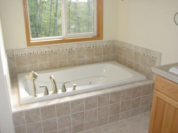 Soaking tub in Master Suite enjoys territorial view