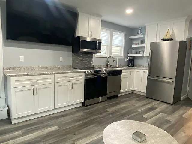 410 N Shore Dr #410 — Photo 7