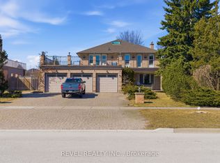 88 Lake Driveway W, Ajax, ON L1S4T2