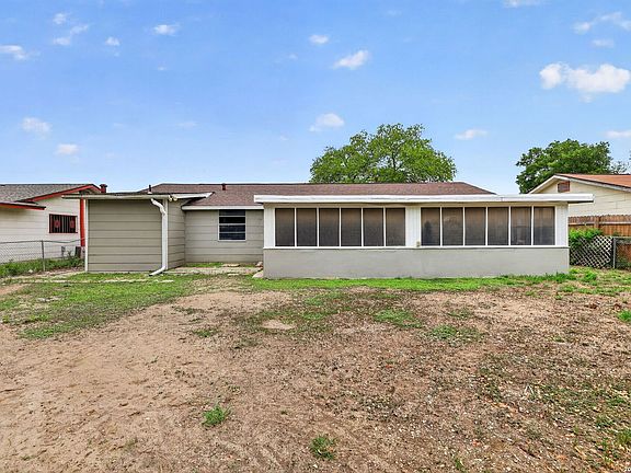 2nd image of 7410 BROOK VALLEY DR
