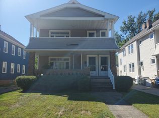 2220 Eldred Ave #1, Lakewood, OH 44107