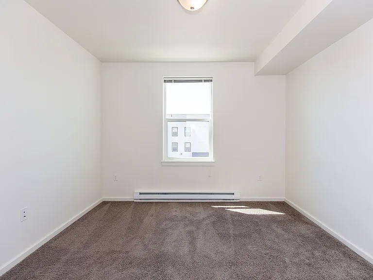 Cottonwood Corner Apartments — Photo 24