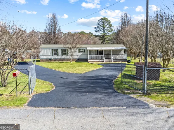 68 Arthur Rd, Hull, GA 30646