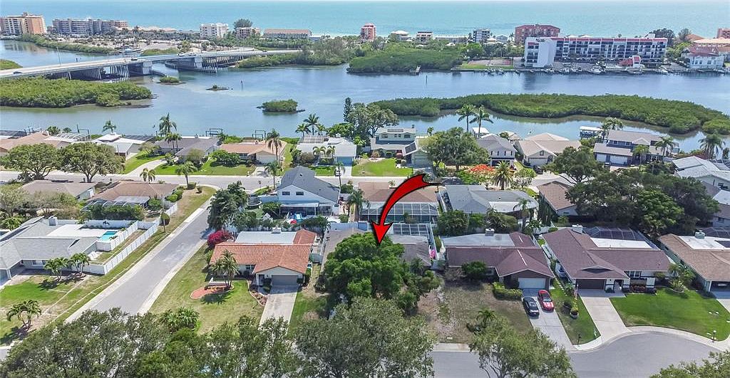 8134 Bayshore Dr, Seminole, FL 33776 MLS T3446599 Zillow