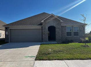 9391 Gage Rd, Maurice, LA 70555