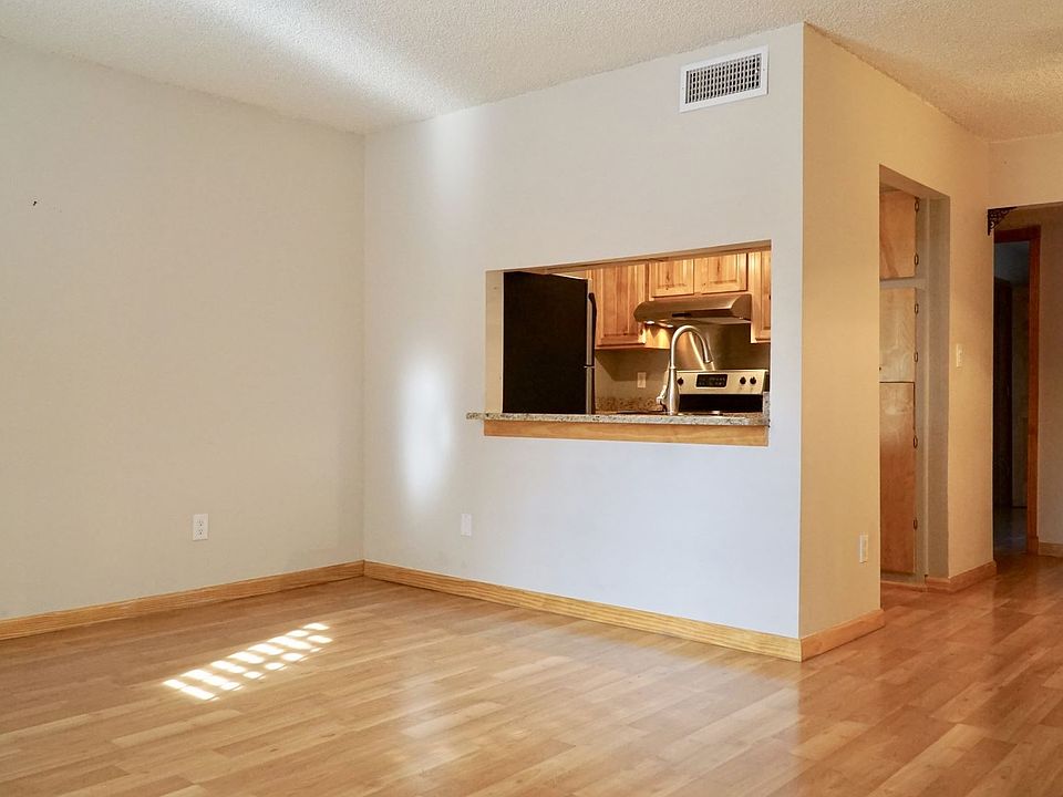 1st image of 3501 Juan Tabo Blvd NE Unit L7