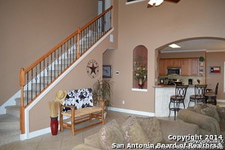 3rd image of 714 Dulcinea Dr