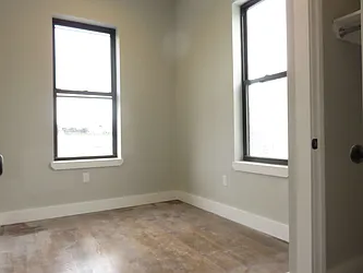 Rented by Rennit Inc.