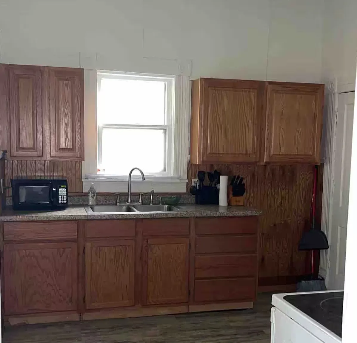 2 bed, 965 sqft, $950 — Photo 2