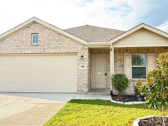 2nd image of 1701 Westfall Dr