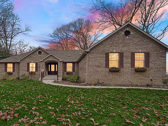 2nd image of 216 Kellerwood Ct