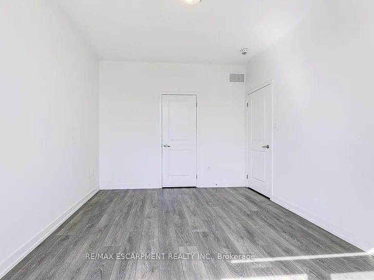 209 Fowley Dr — Photo 30