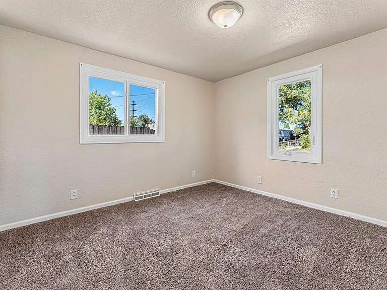 8200 W 51st Ave — Photo 18