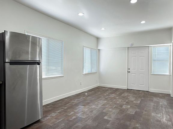 2nd image of 531 N Virginia Ct #441