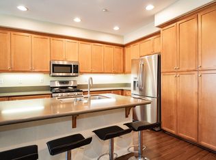 26 Vintage, Irvine, CA 92620