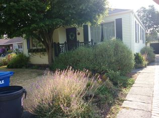 3334 9th Ave W, Seattle, WA 98119