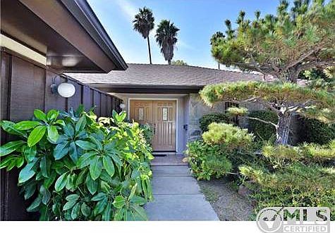 3rd image of 7853 Lake Andrita Ave