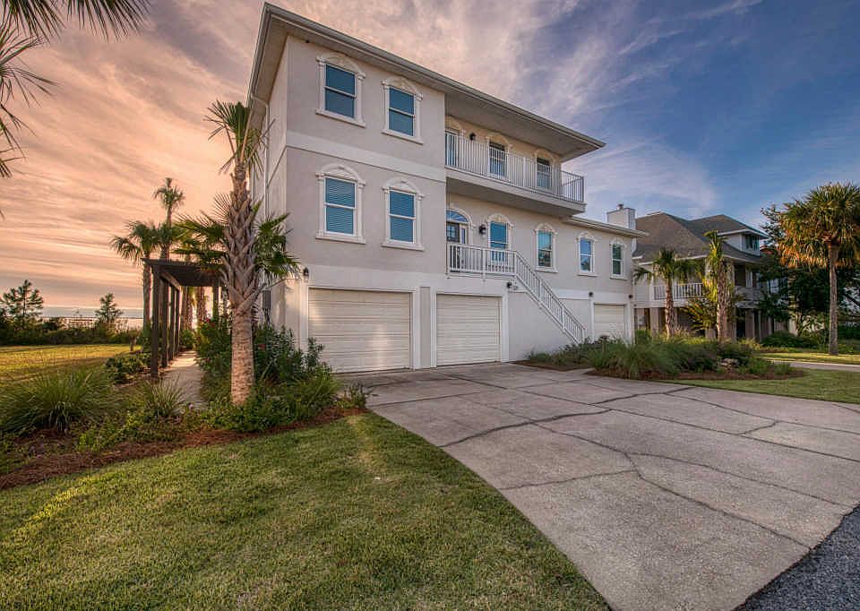 1st image of 321 Deer Point Dr