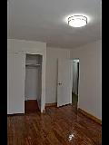 Building Photo - 711 E 101st St #1
