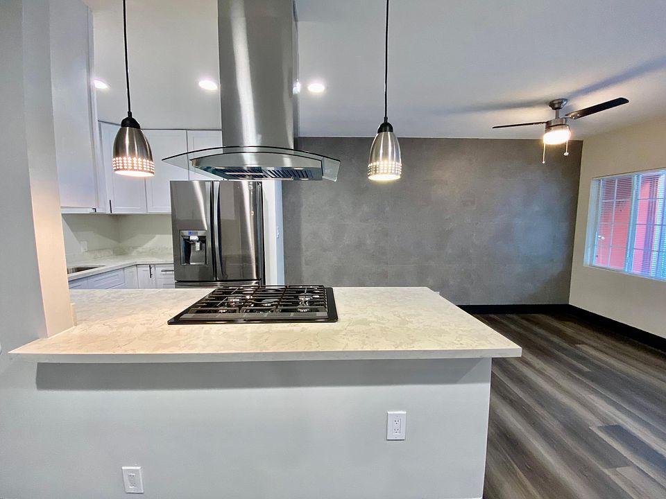 1st image of 4510 Hazeltine Ave APT 9
