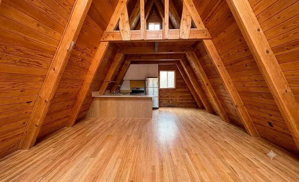 2 bed, 900 sqft, $2,600 — Photo 2