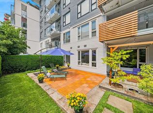 221 E 3rd St #3, North Vancouver, BC V7L 0C1