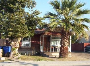 513 N Park Ave, Hanford, CA 93230