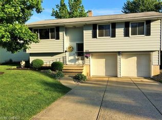 11675 Johnson Dr, Parma, OH