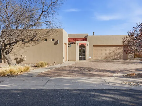 500 Laguna Seca Ln NW, Albuquerque, NM 87104