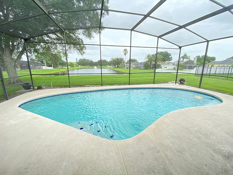 3708 Molona Dr — Photo 64