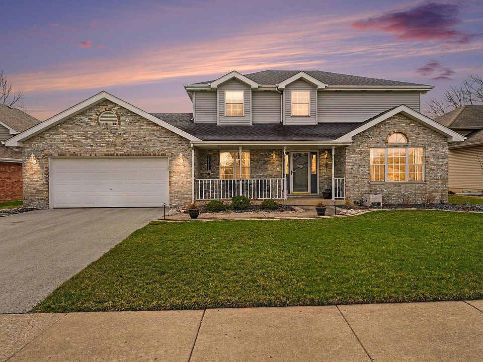 1st image of 48 Summerhill Dr