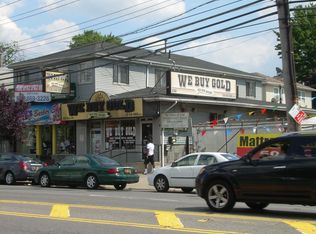 2160 Forest Ave, Staten Island, NY 10303