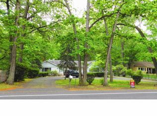 101 Mount Laurel Rd, Hainesport, NJ 08036