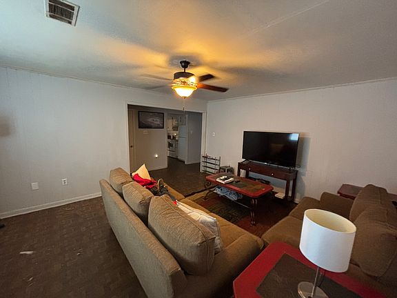 3rd image of 2435 Tyler St