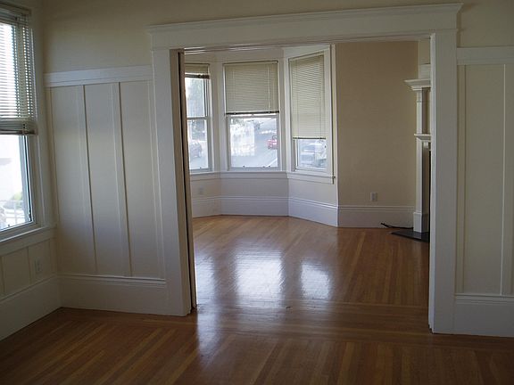 3rd image of 1228 Chestnut St #1228