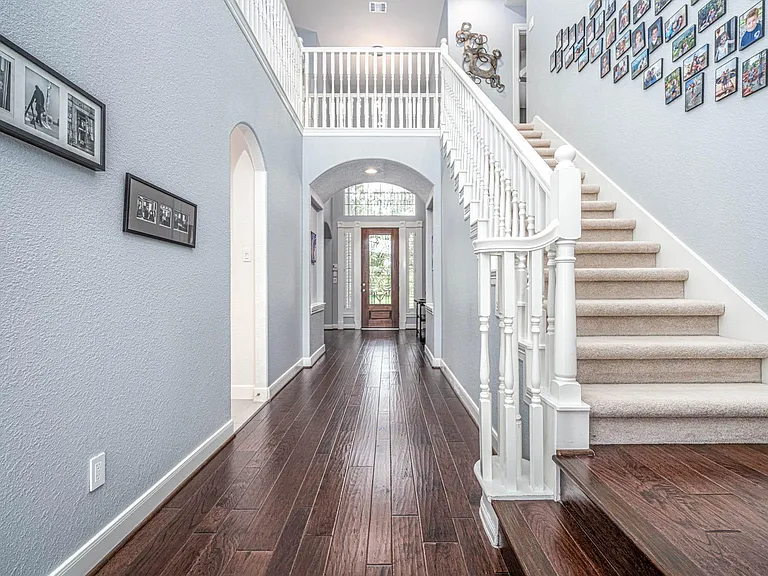 5907 Ballina Canyon Ln — Photo 24