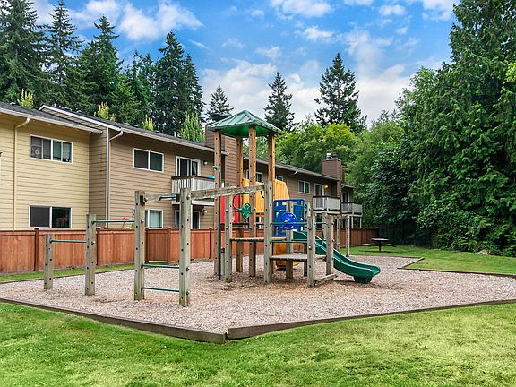 3rd image of 9507 49th Ave W #12C