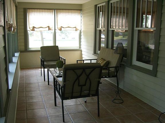 Inside 3 season porch