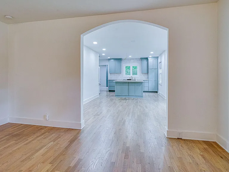 8569 Horton Hwy — Photo 9