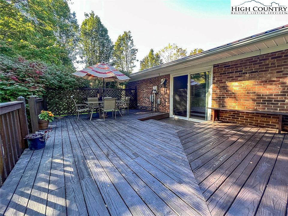 9385 NC Hwy 88, Warrensville, NC 28693 Zillow